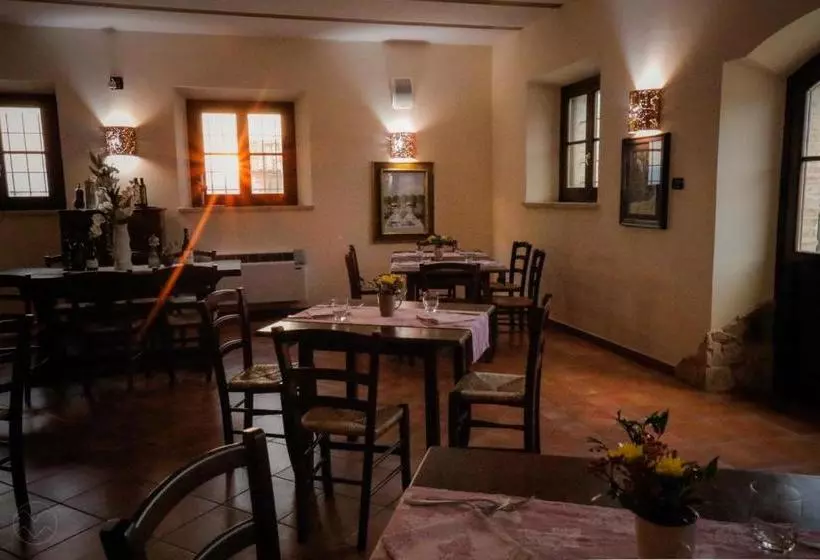 ホテル Casale Il Pisciarello