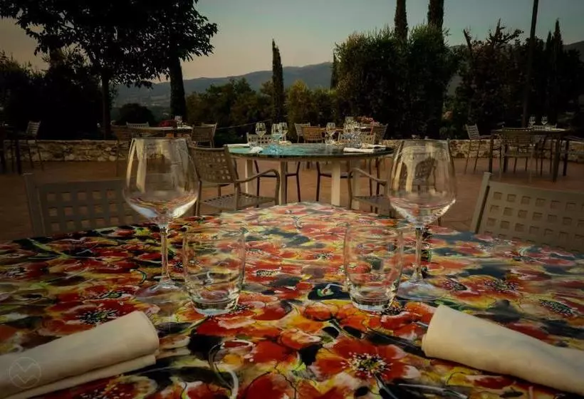 ホテル Casale Il Pisciarello