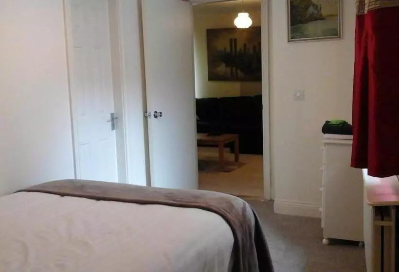 ペンション An Stór Townhouse