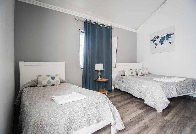 بنسيون Casa De Hospedes Isaias