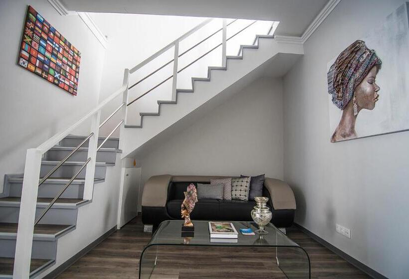 بنسيون Casa De Hospedes Isaias