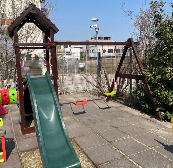 펜션 Ametist Casa Leului