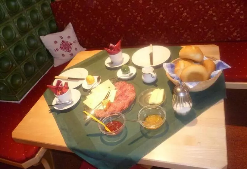 ペンション Haus Wiesenrand
