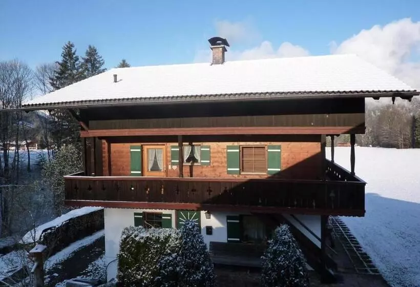 ペンション Haus Wiesenrand