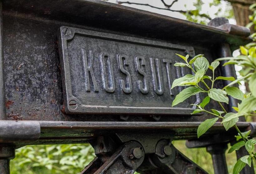 פנסיון Myrtus Pince és Vendégház