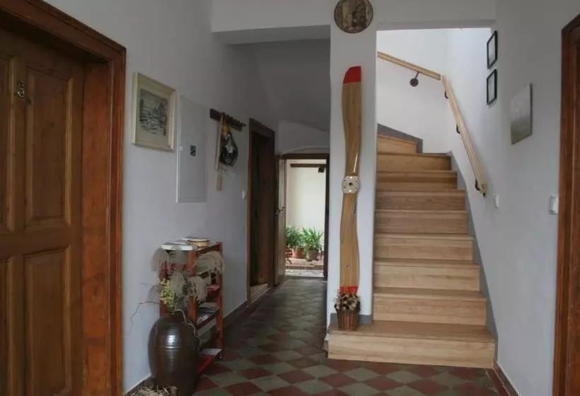 Majatalo Penzion Tašner