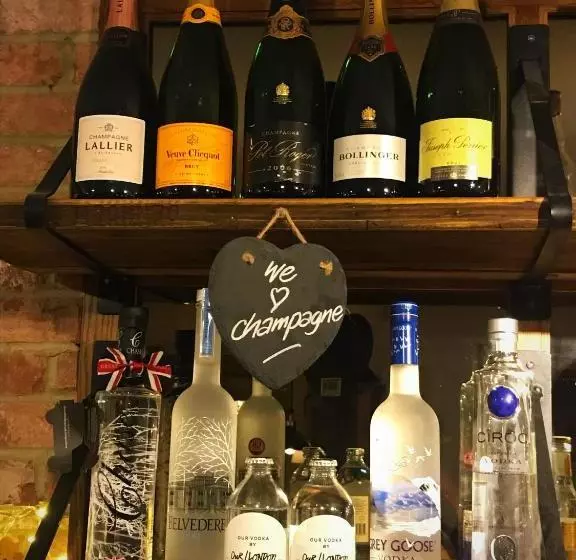 ユースホステル Trents By Greene King Inns