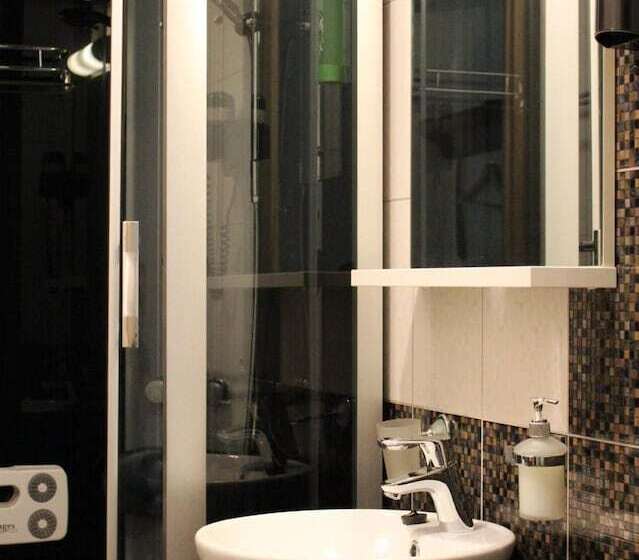 Embrace Hotel & Apartments