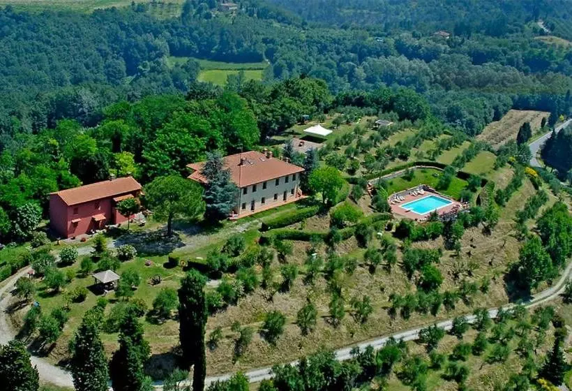 ホテル Agriturismo Montemari