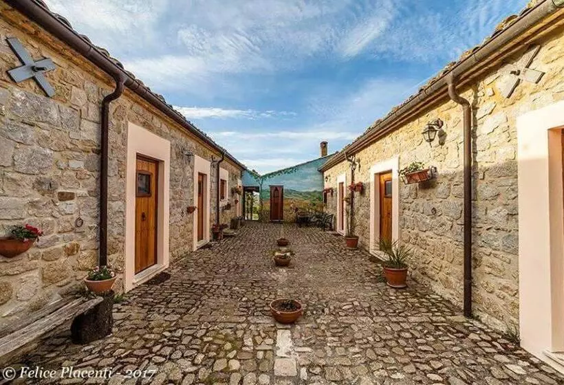 ホテル Masseria Xireni
