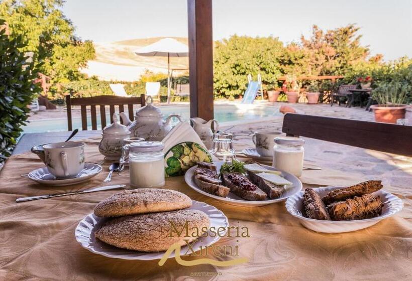 فندق Masseria Xireni