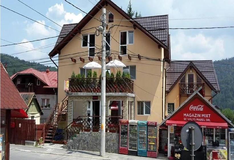 פנסיון Casa Fanel