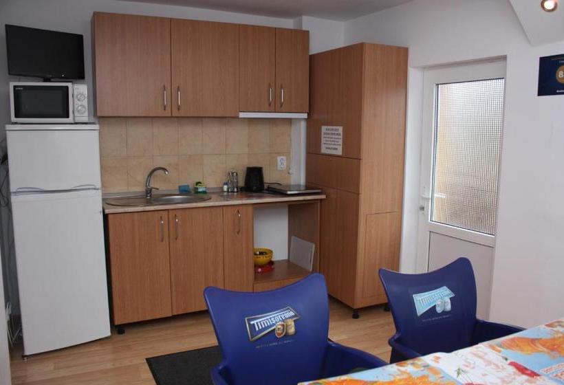 פנסיון Casa Fanel