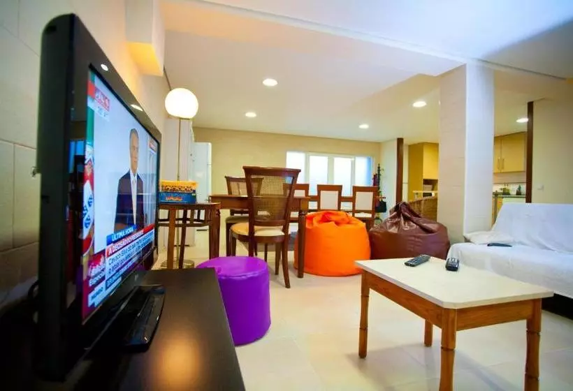 ペンション Fatima Lounge Guesthouse