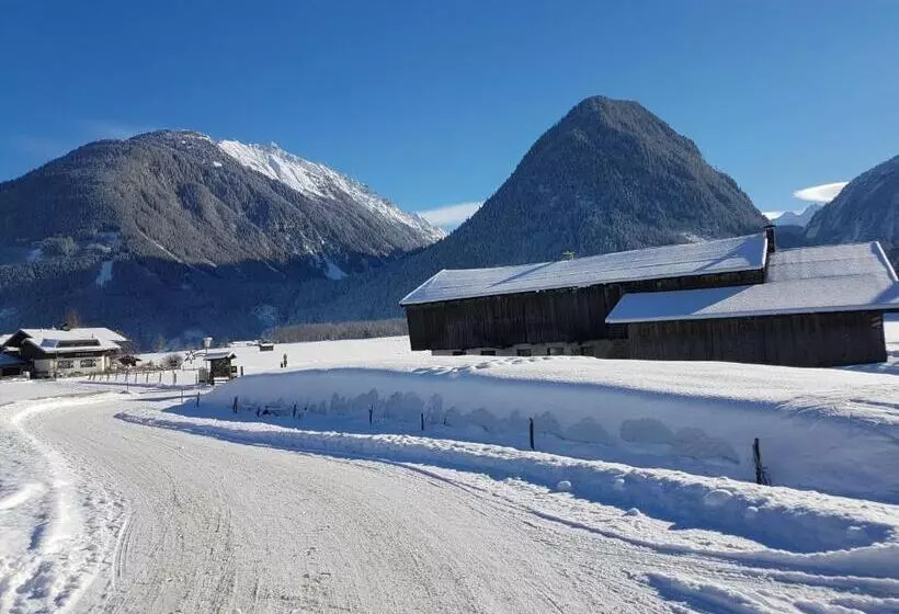 ペンション Gästehaus Scharler