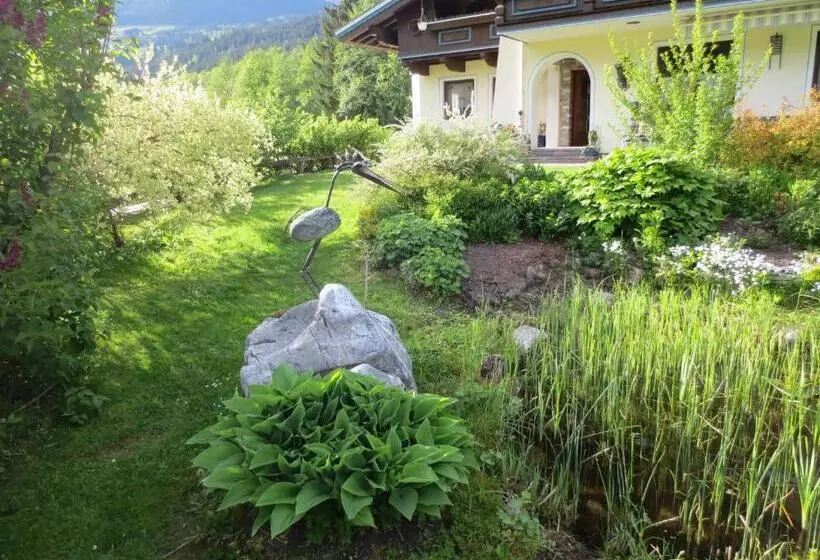 ペンション Gästehaus Scharler