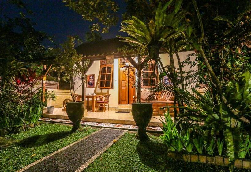 بنسيون Gusti Kaler House