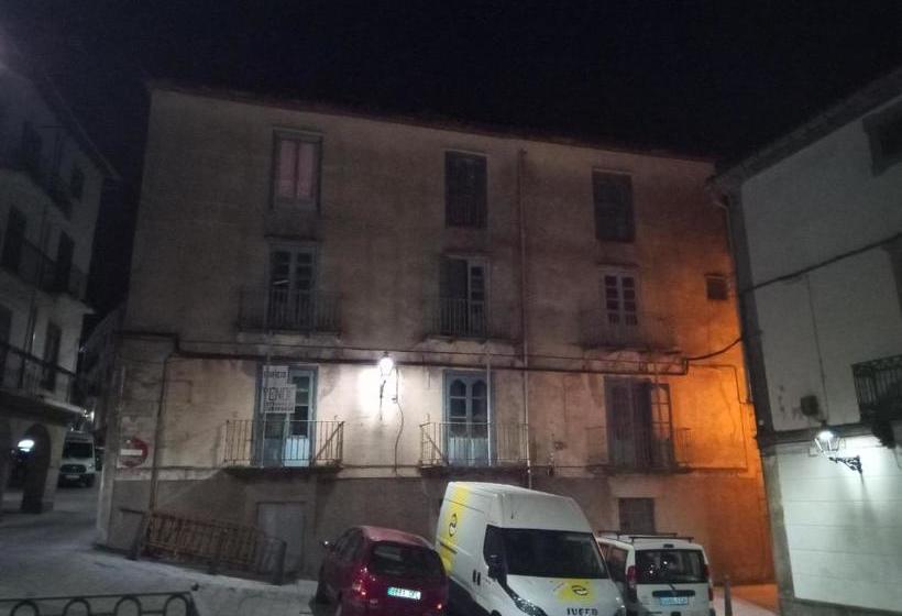 פנסיון Hostal Turnat Béjar