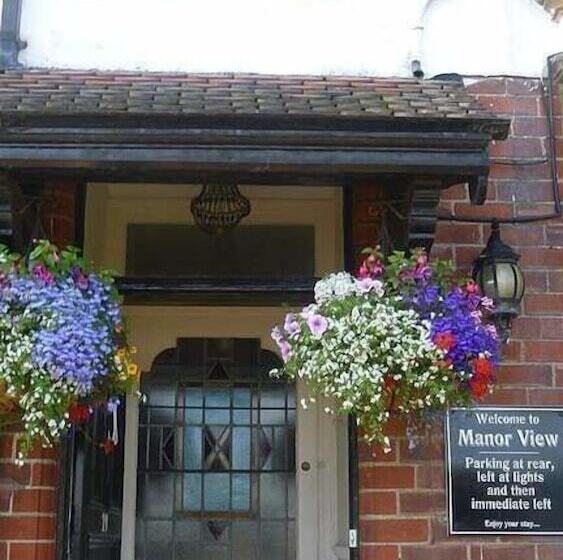 פנסיון Manor View