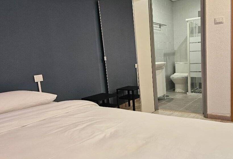 ペンション Marinha Garden Inn   Al