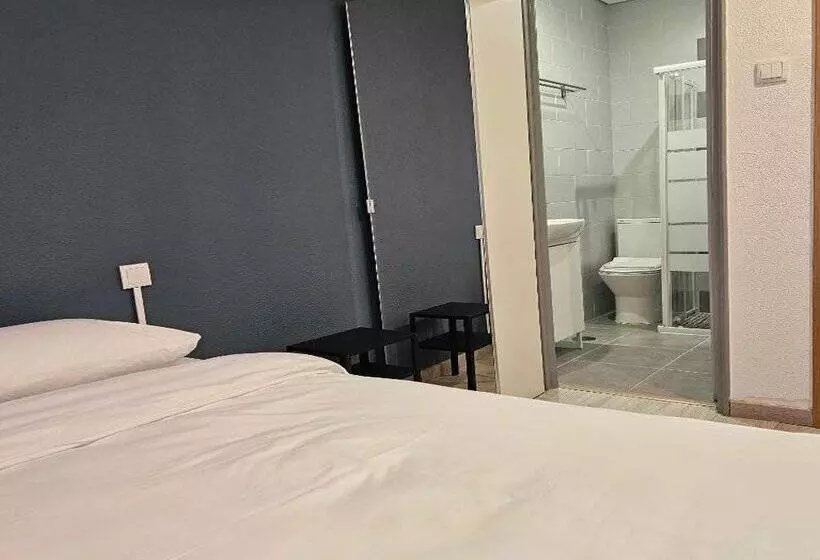 پانسیون Marinha Garden Inn   Al