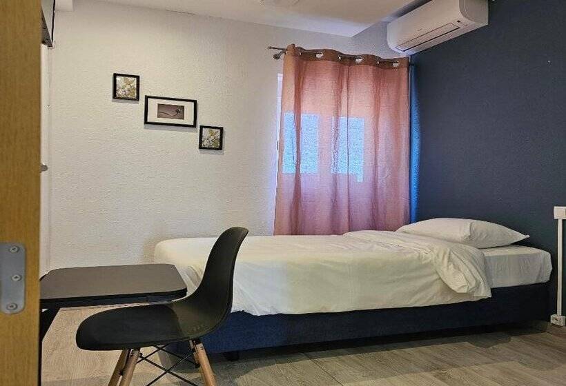 ペンション Marinha Garden Inn   Al