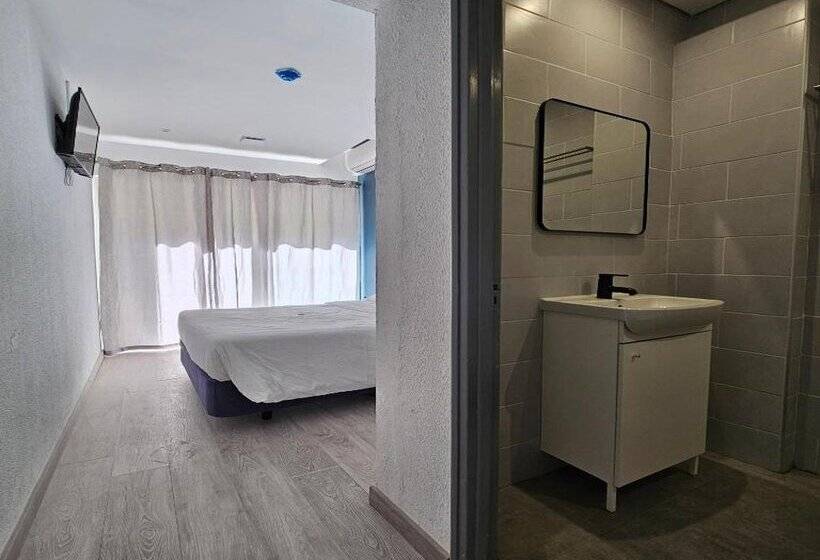 ペンション Marinha Garden Inn   Al