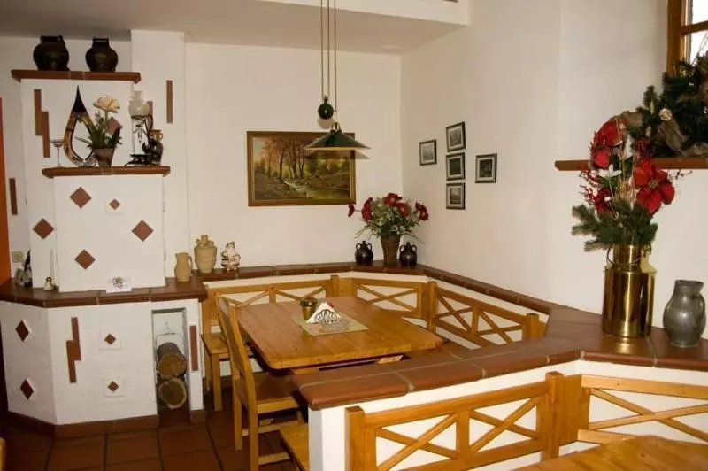 Retkeilymaja Gasthof Ludl