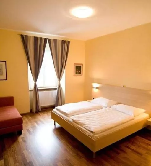 Retkeilymaja Gasthof Ludl