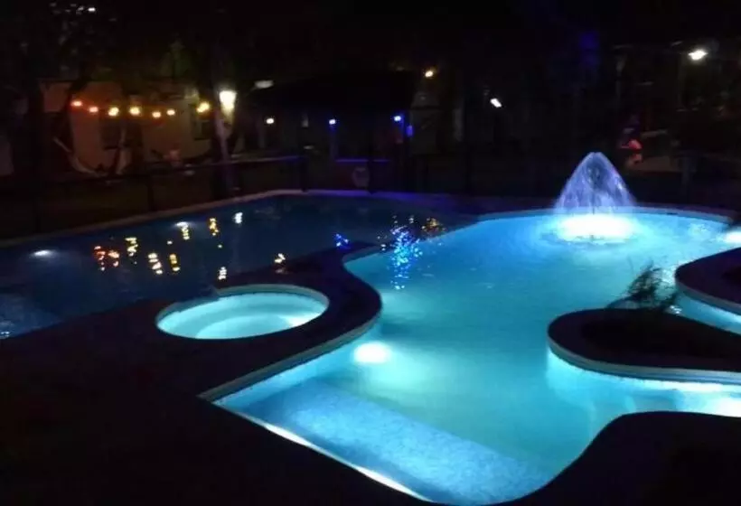 ユースホステル La Casona