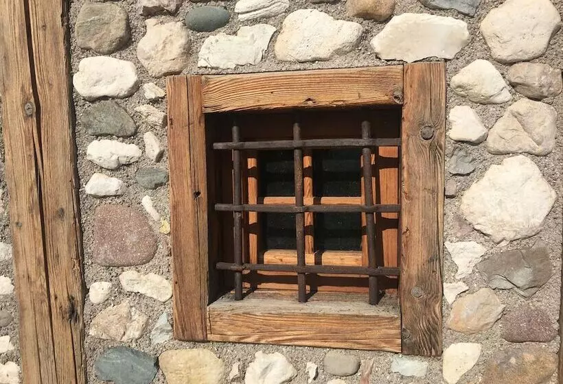 ホテル Agriturismo Alpenvidehof