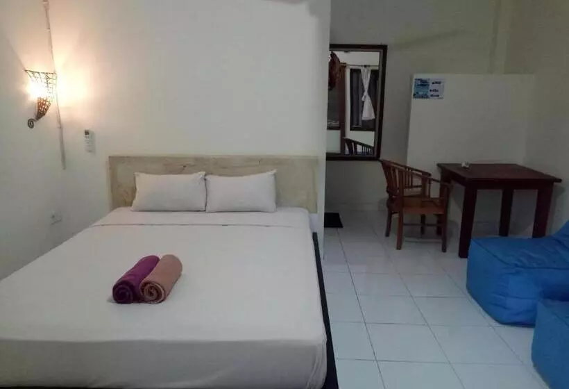 ペンション Amed Stop Inn Homestay, Rooftop Restaurant And Bar