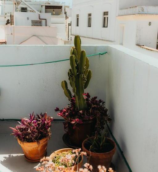 پانسیون Hostal Africa