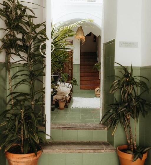 پانسیون Hostal Africa