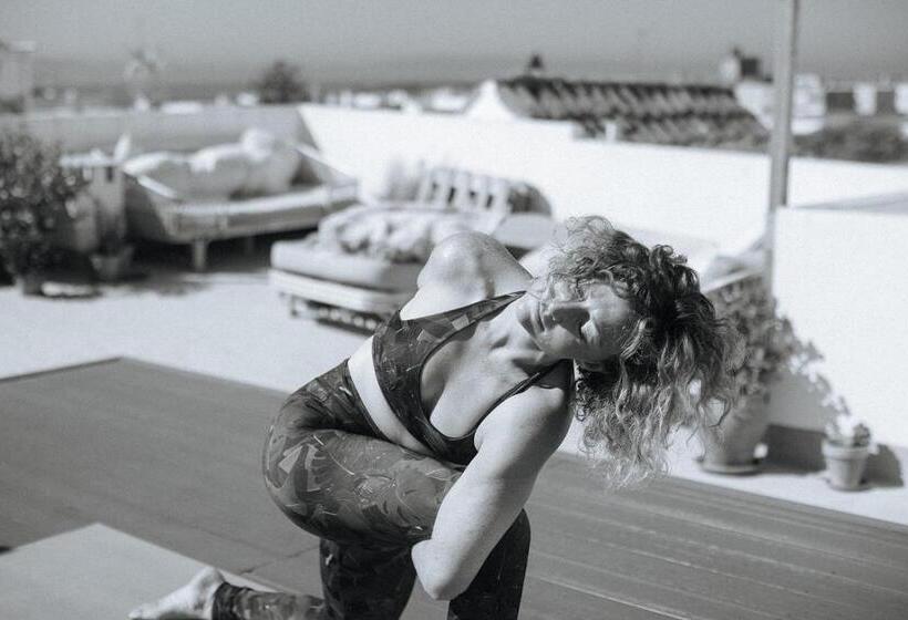 پانسیون Hostal Africa