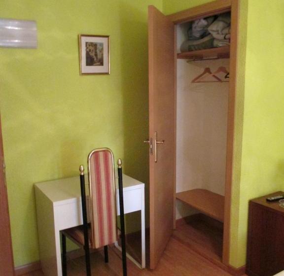 Пансион Hostal Pradillo