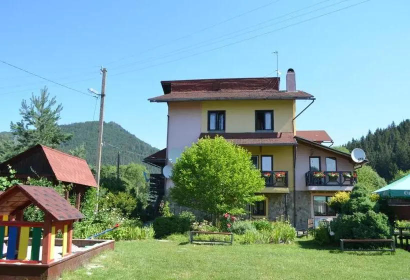 ペンション Villa Arefyevykh