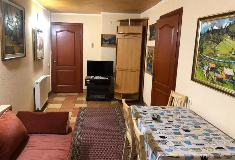 ペンション Villa Arefyevykh