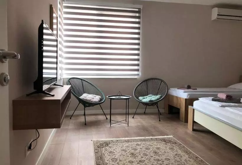 پانسیون Villa For You