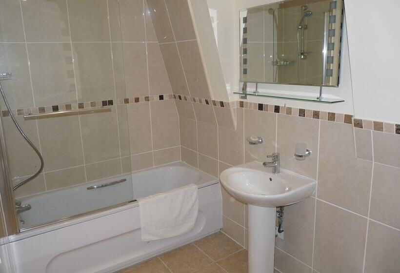 ユースホステル The Woodvale