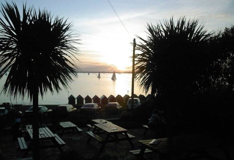 ユースホステル The Woodvale