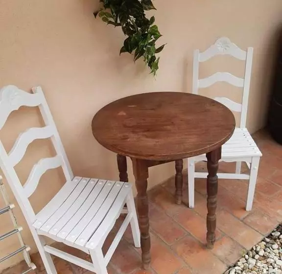 Majatalo Bela Alexandra Guest House