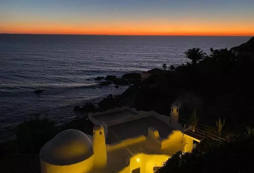 پانسیون Chalet El Encanto