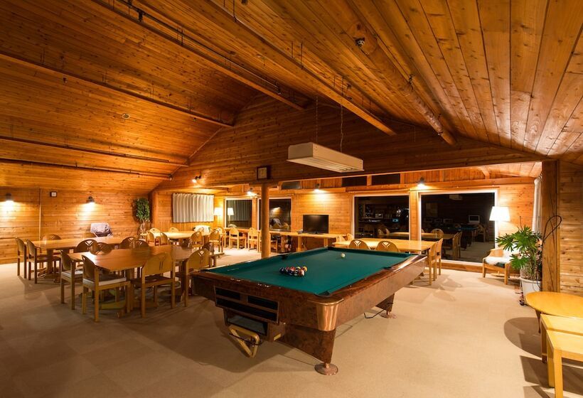 פנסיון Moiwa Lodge