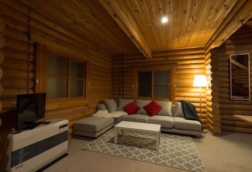 פנסיון Moiwa Lodge