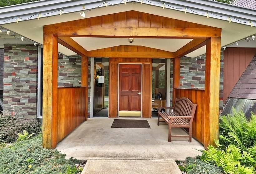 호텔 The Birch Ridge: Family Room #11   Queen/bunkbed Suite In Killington, Vermont 1 Bedroom Home