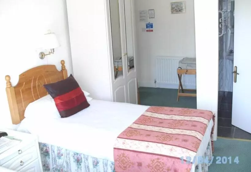 ベッドアンドブレックファースト The Well House