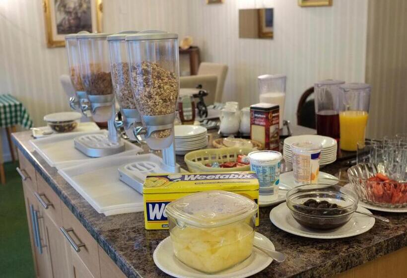 Bed and Breakfast The Well House