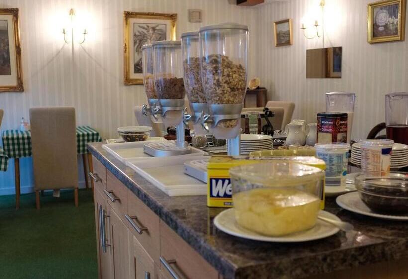 Bed and Breakfast The Well House