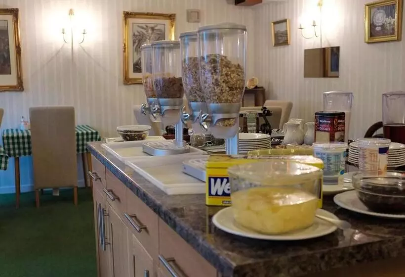 ベッドアンドブレックファースト The Well House